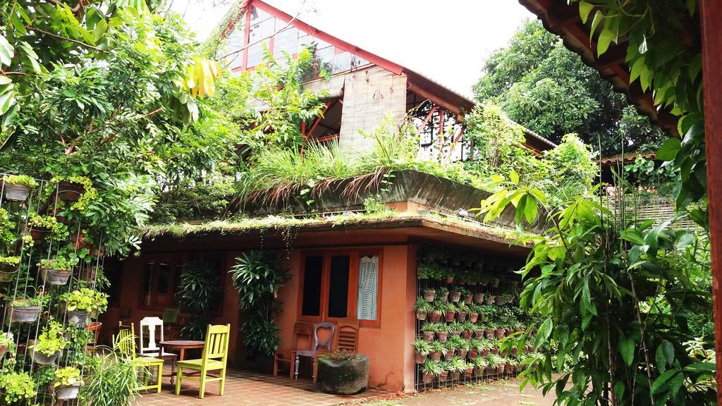 Rumah Turi Eco Boutique Hotel Surakarta  Екстер'єр фото